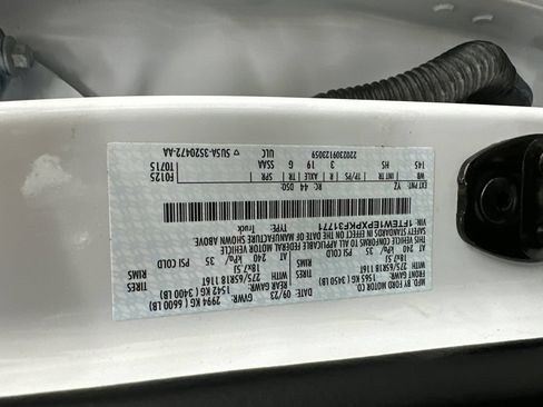 Used 2023 Ford F150 Lariat AWD/4WD image 33