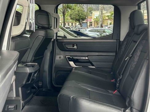 Used 2024 Toyota Tundra Limited AWD/4WD image 18