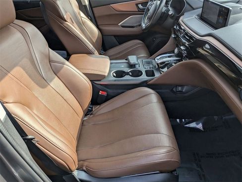 Used 2023 Acura MDX SH-AWD w/ Technology Package image 31