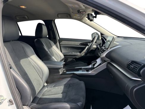 Used 2024 Mitsubishi Eclipse Cross SE image 17