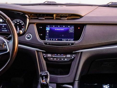 Used 2024 Cadillac XT5 Premium Luxury image 15