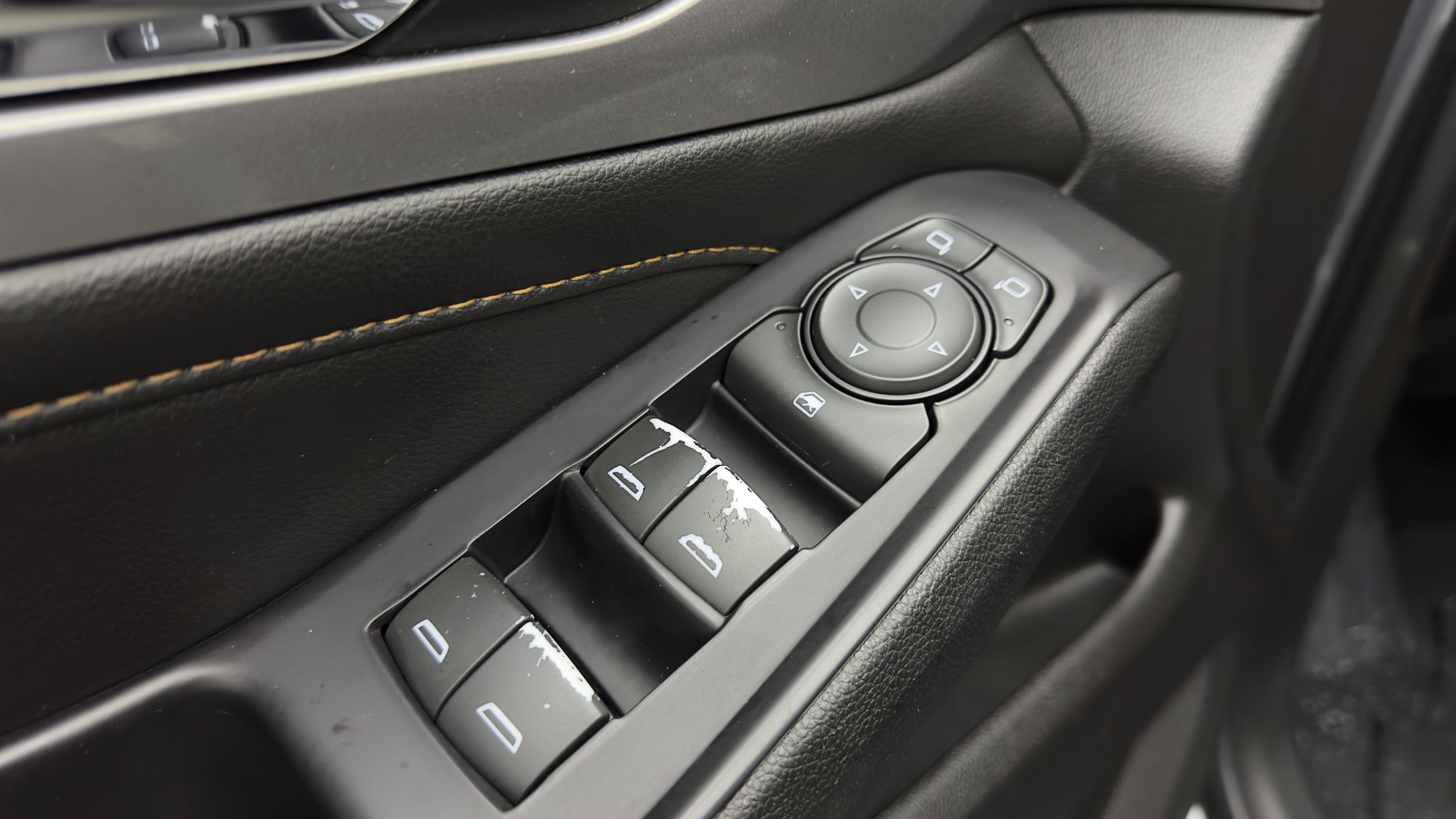 Used 2018 Chevrolet Traverse LS FWD image 13