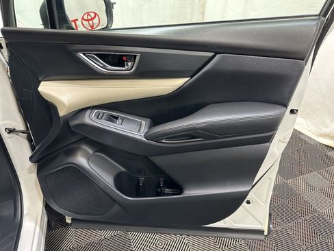 Used 2019 Subaru Ascent Limited image 11