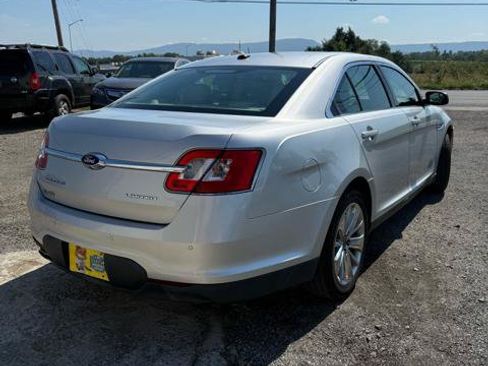 Used 2012 Ford Taurus Limited FWD image 8