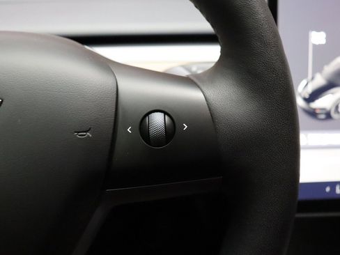 Used 2023 Tesla Model 3 Standard Range image 56