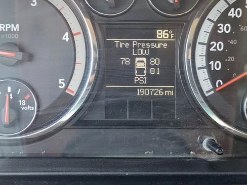 Used 2011 RAM 2500 ST w/ ST Popular Equipment Group AWD/4WD image 37
