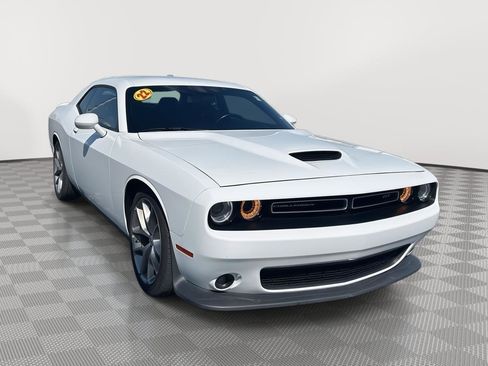 Used 2022 Dodge Challenger GT image 16