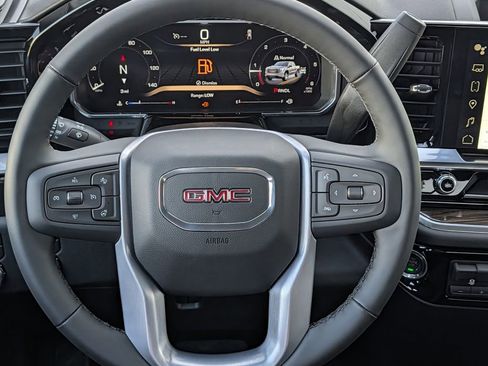 New 2026 GMC Sierra 1500 Elevation image 12