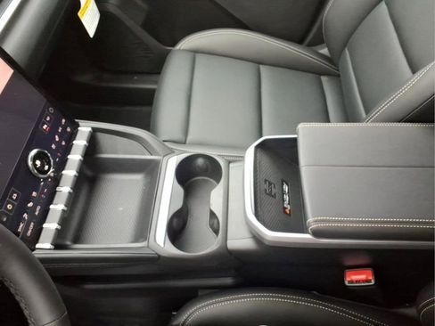 New 2026 GMC Terrain Elevation w/ Elevation Premium Package image 14