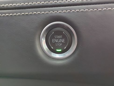 Used 2025 Cadillac Escalade Sport Platinum w/ LPO, Floor Liner Package AWD/4WD image 24