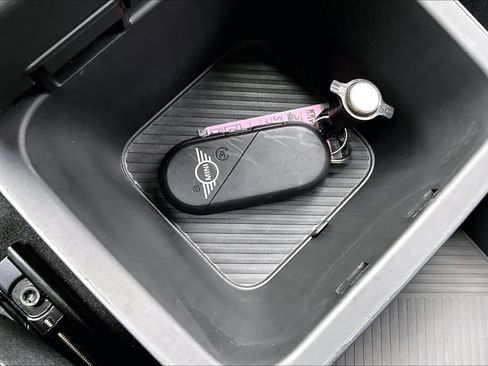 Used 2025 MINI Cooper Countryman S w/ Comfort Package Max image 14