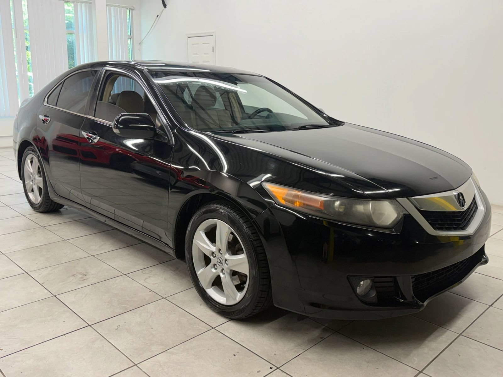 Used 2010 Acura TSX Sedan FWD image 1