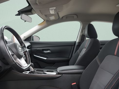 Used 2022 Nissan Sentra SR FWD image 24