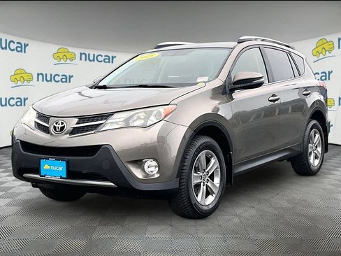 Used 2015 Toyota RAV4 XLE AWD/4WD image 3