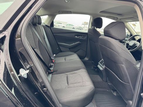 Certified 2025 Honda Accord SE image 10