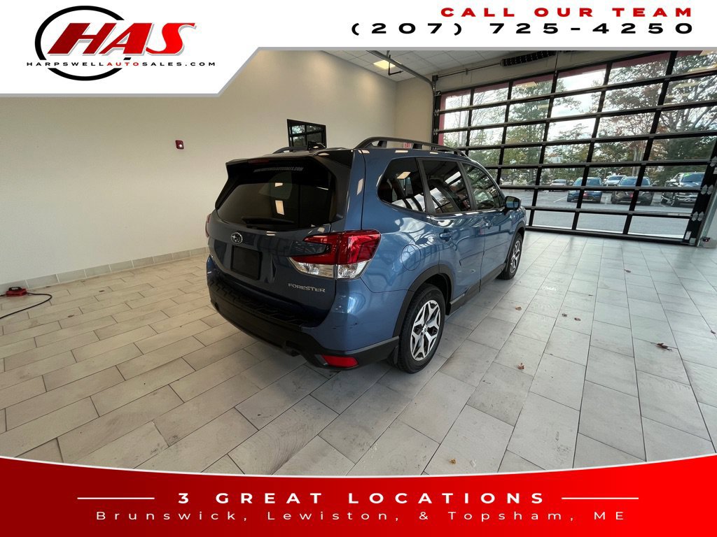 Used 2024 Subaru Forester Premium AWD/4WD image 6