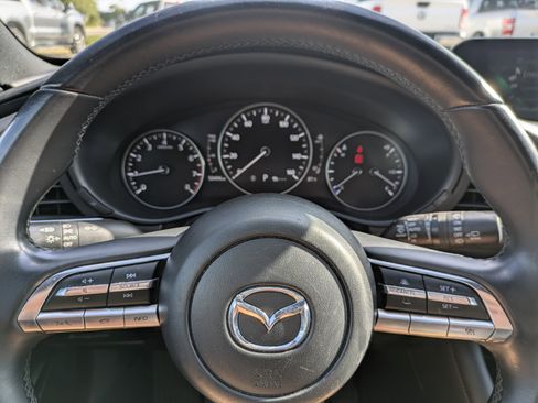 Used 2023 MAZDA MAZDA3 s image 28