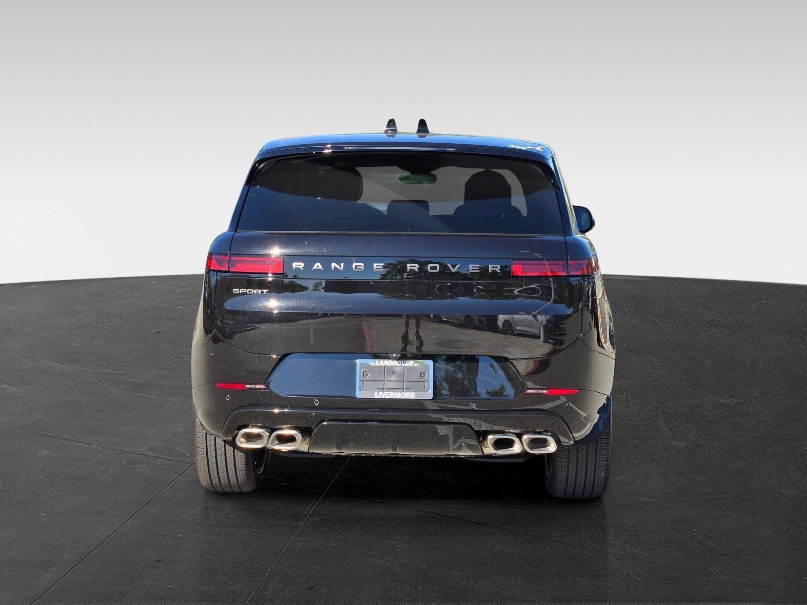 New 2026 Land Rover Range Rover Sport Dynamic SE AWD/4WD image 6