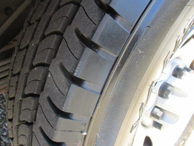 Used 2021 Chevrolet Express 3500 w/ Power Convenience Package RWD image 35
