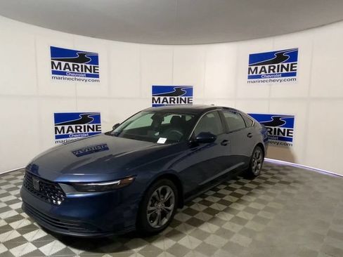 Used 2024 Honda Accord EX image 6