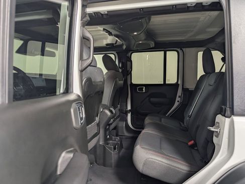 Used 2026 Jeep Wrangler Unlimited Rubicon AWD/4WD image 24