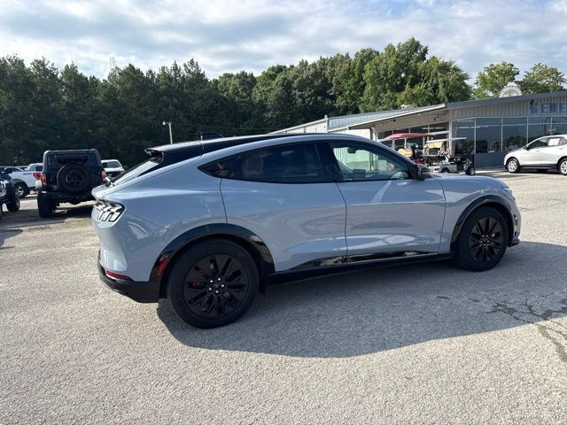 Used 2025 Ford Mustang Mach-E Premium w/ Sport Appearance Package AWD/4WD image 19