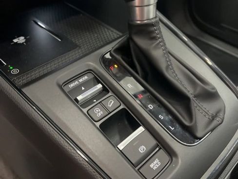 Used 2026 Honda CR-V EX-L image 18