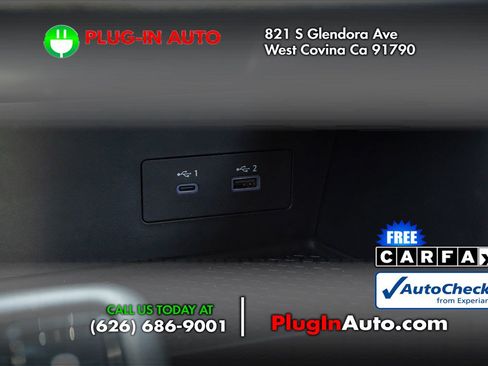 Used 2025 Nissan Pathfinder SV FWD image 24