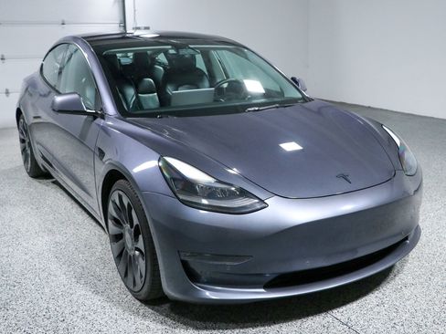 Used 2022 Tesla Model 3 Performance AWD/4WD image 5