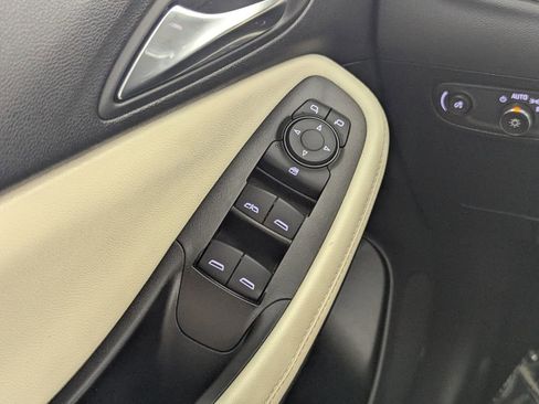 Used 2024 Buick Encore GX Preferred w/ Comfort Package AWD/4WD image 15
