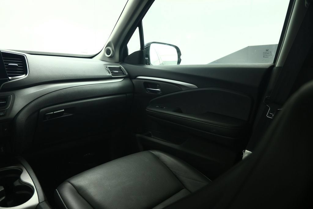 Used 2021 Honda Ridgeline RTL-E image 43