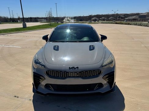 Used 2019 Kia Stinger GT1 image 7