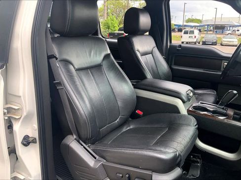 Used 2012 Ford F150 Lariat w/ Lariat Chrome Pkg image 8