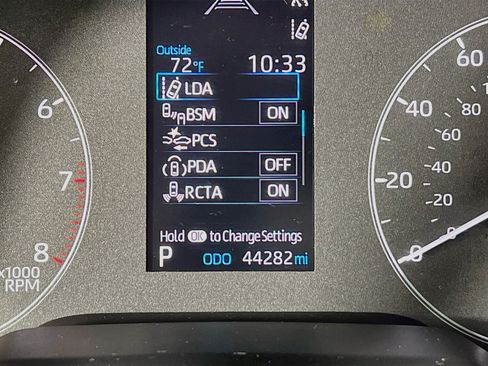 Certified 2024 Toyota Corolla Cross LE AWD/4WD image 13