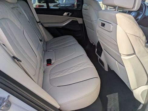 Used 2025 BMW X5 xDrive40i w/ Executive Package AWD/4WD image 24