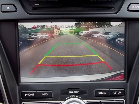 Used 2013 Hyundai Santa Fe Sport w/ Technology Pkg FWD image 28