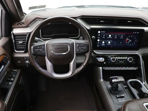 Used 2022 GMC Sierra 1500 Denali w/ Denali Reserve Package image 19
