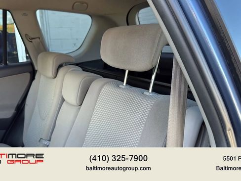 Used 2011 Toyota RAV4 4WD image 30