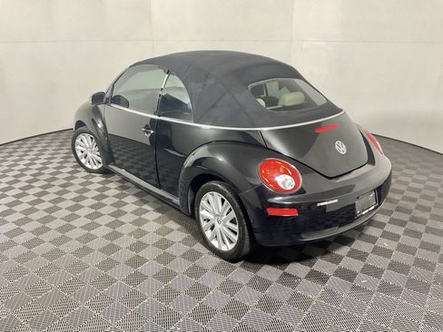 Used 2008 Volkswagen Beetle SE image 7