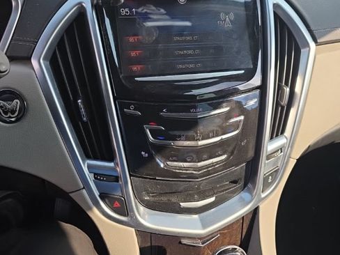 Used 2014 Cadillac SRX Luxury w/ Driver Awareness Package AWD/4WD image 5