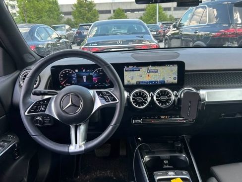 Used 2024 Mercedes-Benz GLB 250 image 6