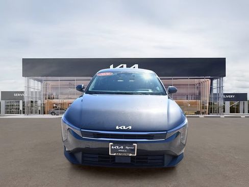 New 2026 Kia K4 FWD image 9