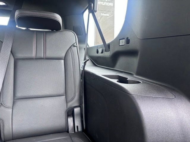 Used 2022 Chevrolet Suburban RST w/ Luxury Package AWD/4WD image 51