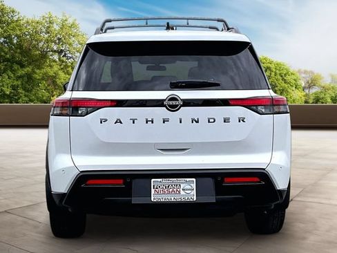 New 2026 Nissan Pathfinder SV FWD image 4