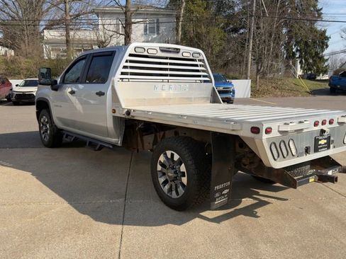 Used 2021 Chevrolet Silverado 2500 Custom w/ Custom Convenience Package image 5