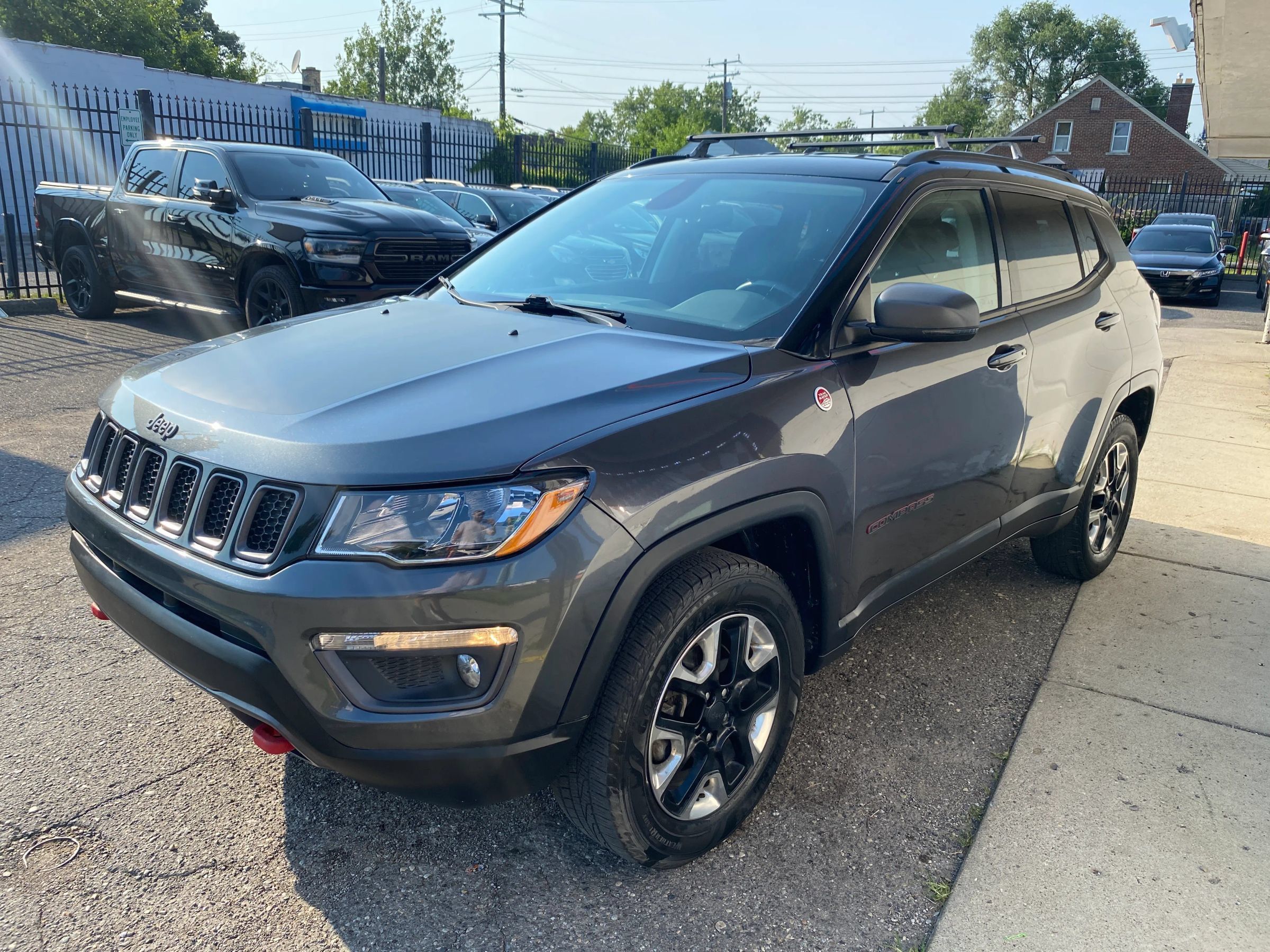 Used 2018 Jeep Compass Trailhawk w/ Cold Weather Group AWD/4WD image 6