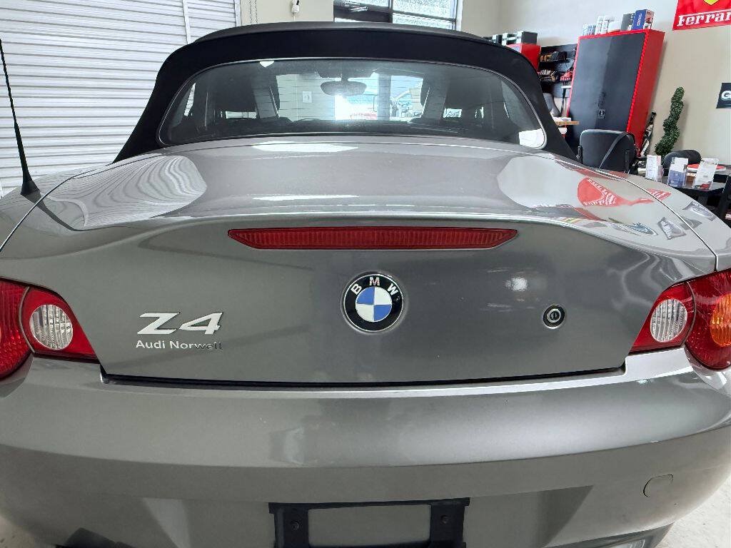 Used 2003 BMW Z4 2.5i RWD image 20