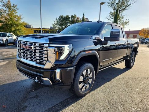 New 2026 GMC Sierra 2500 Denali w/ Denali Reserve Package image 10