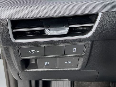 Certified 2026 Hyundai Sonata SEL AWD/4WD image 9