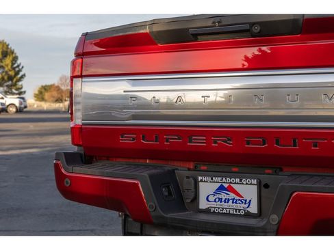 Used 2018 Ford F450 Platinum w/ Platinum Ultimate Package image 31